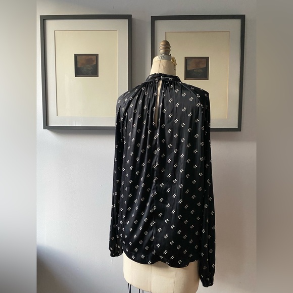 Gap Silk Mockneck Blouse, | Size S Tall - Picture 7 of 7